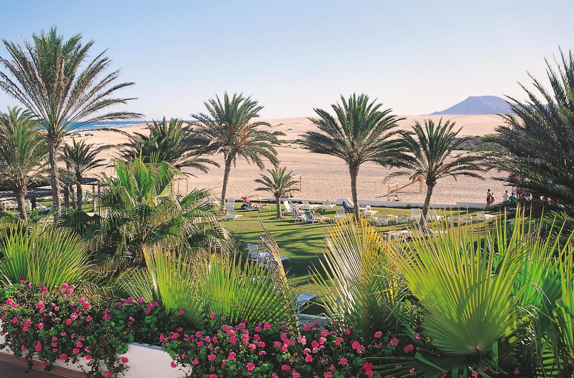 Hotel Riu Oliva Beach Resort Corralejo Exterior photo